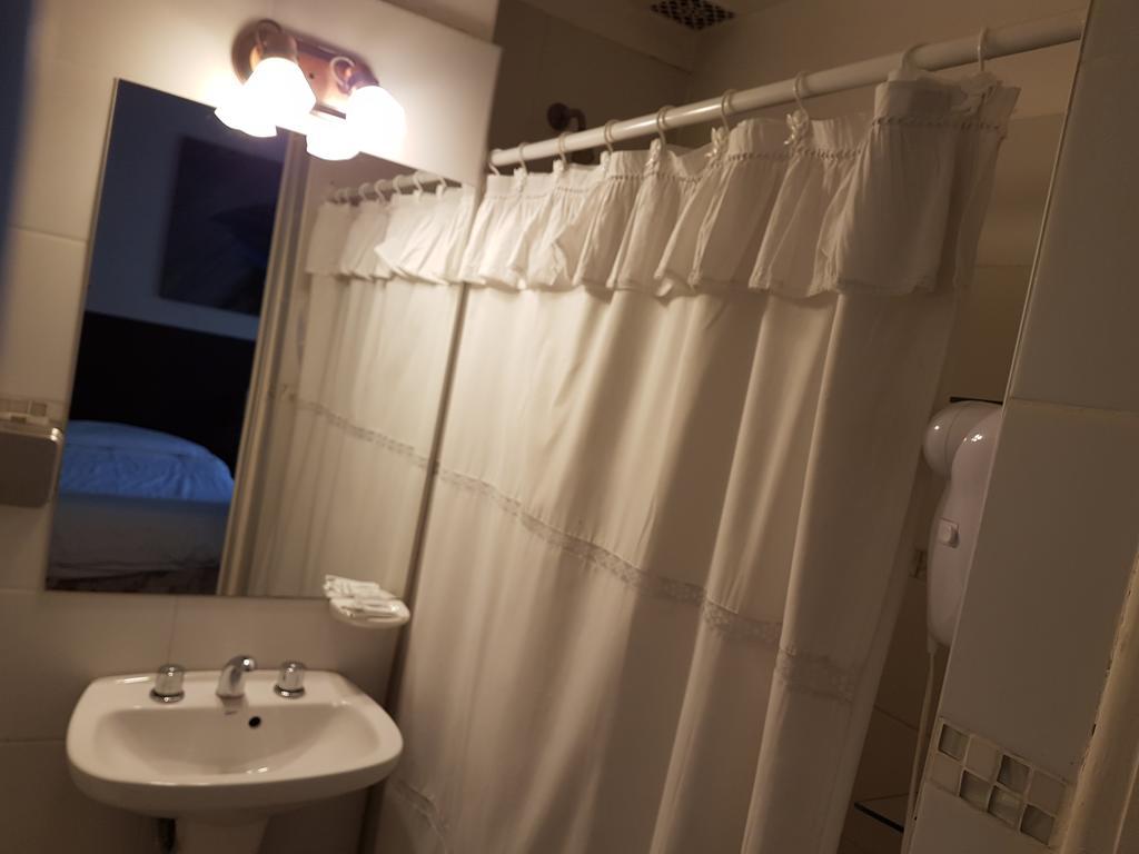 Hotel Rincon Vasco Mendoza Bagian luar foto