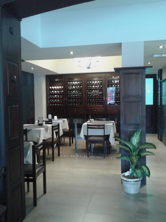 Hotel Rincon Vasco Mendoza Bagian luar foto