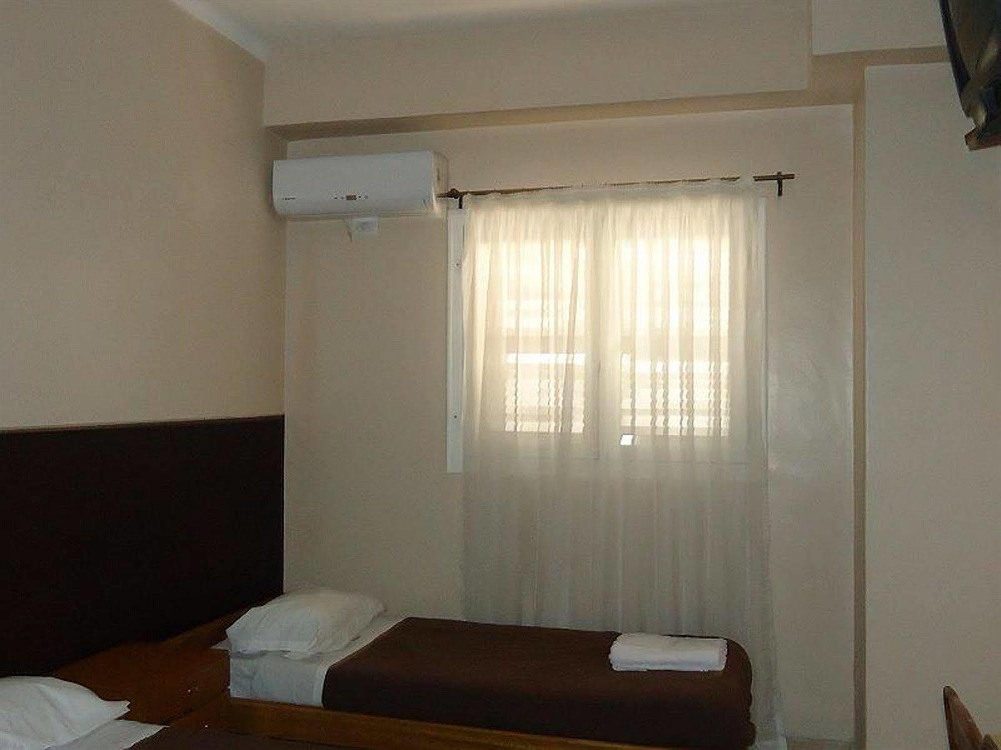 Hotel Rincon Vasco Mendoza Bagian luar foto